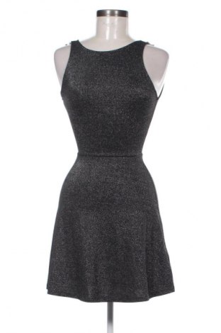 Kleid H&M Divided, Größe XXS, Farbe Mehrfarbig, Preis € 10,99