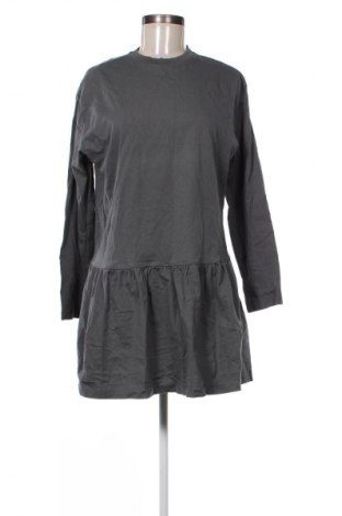 Šaty  H&M Divided, Velikost S, Barva Šedá, Cena  366,00 Kč