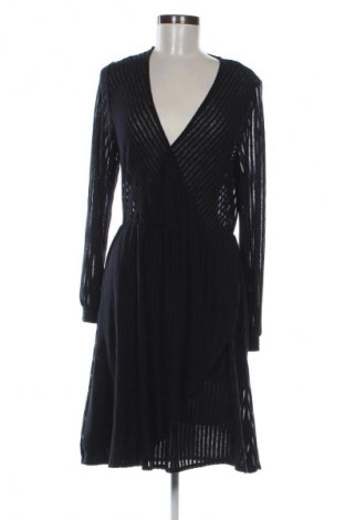 Kleid H&M L.O.G.G., Größe S, Farbe Schwarz, Preis 14,83 €