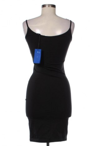 Рокля Hugo Boss, Размер XS, Цвят Черен, Цена 384,99 лв.