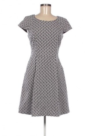 Šaty  Hugo Boss, Velikost M, Barva Vícebarevné, Cena  7 035,00 Kč