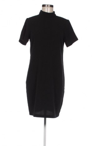 Sukienka Ichi, Rozmiar M, Kolor Czarny, Cena 110,34 zł