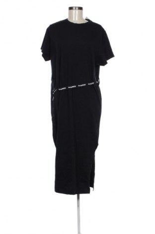 Рокля Kangaroos, Размер XL, Цвят Черен, Цена 87,99 лв.