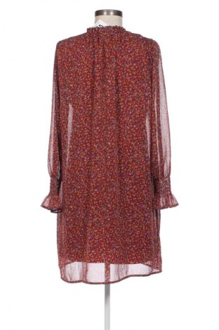 Рокля LC Waikiki, Размер M, Цвят Многоцветен, Цена 29,00 лв.