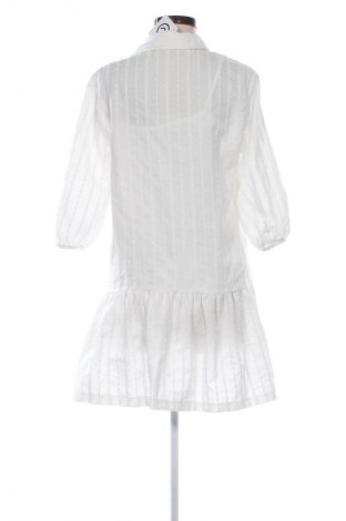 Рокля LCW, Размер S, Цвят Бял, Цена 23,99 лв.