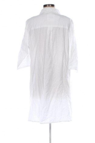 Рокля Lascana, Размер M, Цвят Бял, Цена 109,99 лв.