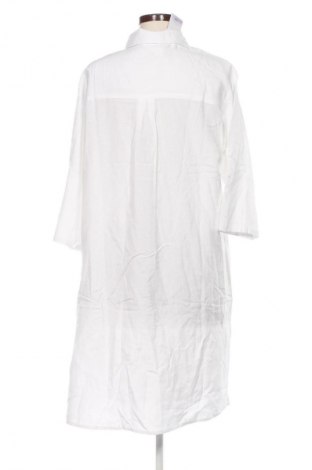 Kleid Lascana, Größe M, Farbe Ecru, Preis 71,99 €