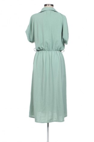 Sukienka Lola, Rozmiar M, Kolor Zielony, Cena 110,42 zł