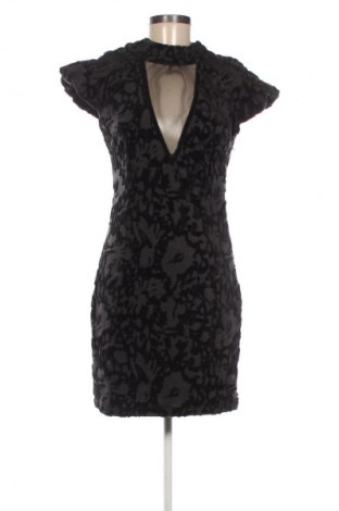 Φόρεμα Lucy, Μέγεθος M, Χρώμα Πολύχρωμο, Τιμή 14,83 €