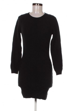 Šaty  Luk, Velikost S, Barva Černá, Cena  369,00 Kč