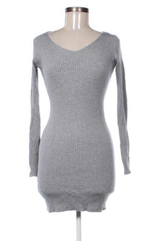 Ruha M.b. 21, Méret M, Szín Szürke, Ár 5 865 Ft