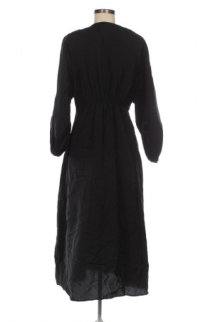 Ruha Mango, Méret L, Szín Fekete, Ár 8 200 Ft