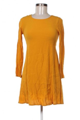 Рокля Mango, Размер M, Цвят Жълт, Цена 34,00 лв.