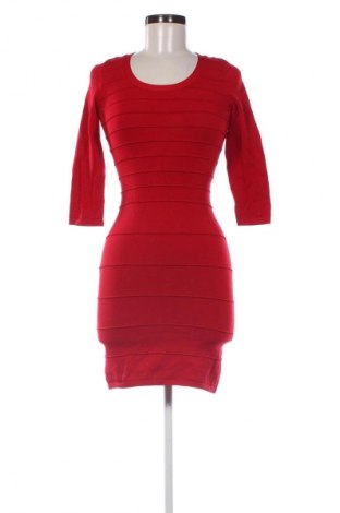 Sukienka Mango, Rozmiar M, Kolor Czerwony, Cena 77,75 zł