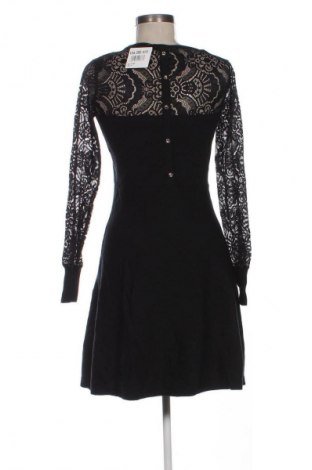 Рокля Melrose, Размер M, Цвят Черен, Цена 46,99 лв.