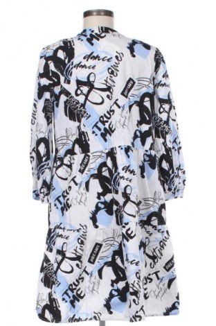 Sukienka Mohito, Rozmiar M, Kolor Kolorowy, Cena 110,34 zł