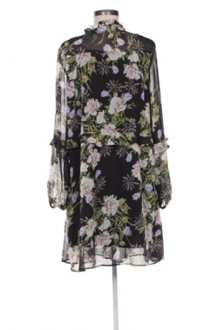 Šaty  Mohito, Velikost M, Barva Vícebarevné, Cena  367,00 Kč
