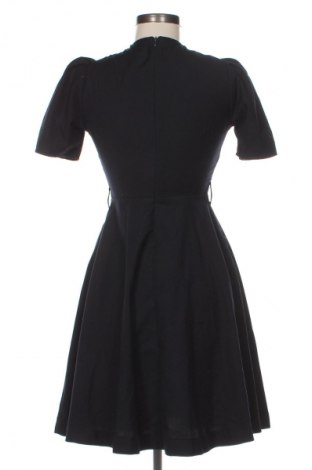 Рокля Mohito, Размер XS, Цвят Син, Цена 49,44 лв.