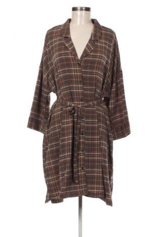 Kleid Monki, Größe L, Farbe Mehrfarbig, Preis 25,00 €