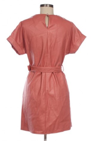 Sukienka NEW COLLECTION, Rozmiar M, Kolor Różowy, Cena 110,07 zł