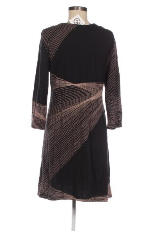 Рокля Nanso, Размер M, Цвят Многоцветен, Цена 48,00 лв.