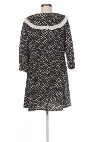 Рокля New Look, Размер L, Цвят Многоцветен, Цена 31,99 лв.