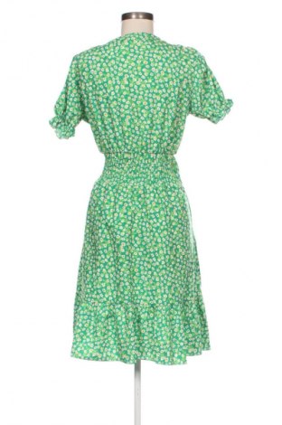 Šaty  New Style, Velikost M, Barva Vícebarevné, Cena  366,00 Kč