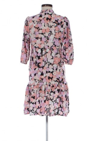 Šaty  Noella, Velikost M, Barva Vícebarevné, Cena  399,00 Kč