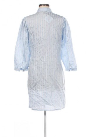 Рокля ONLY, Размер M, Цвят Многоцветен, Цена 33,93 лв.