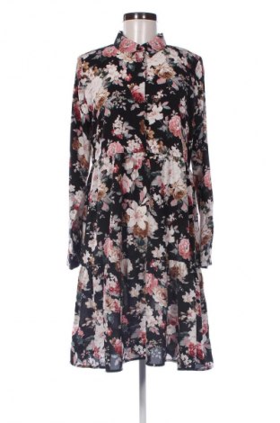 Рокля ONLY, Размер M, Цвят Многоцветен, Цена 27,00 лв.