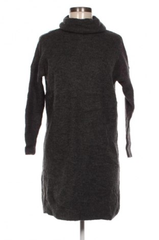 Рокля ONLY, Размер S, Цвят Сив, Цена 14,99 лв.