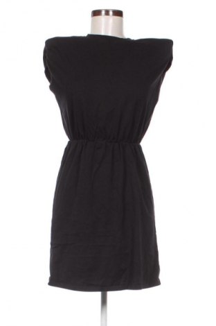 Рокля ONLY, Размер XS, Цвят Черен, Цена 22,99 лв.