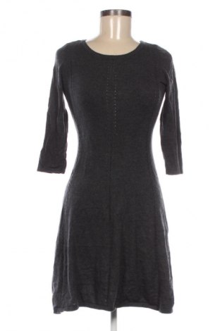 Рокля Orsay, Размер S, Цвят Сив, Цена 29,00 лв.