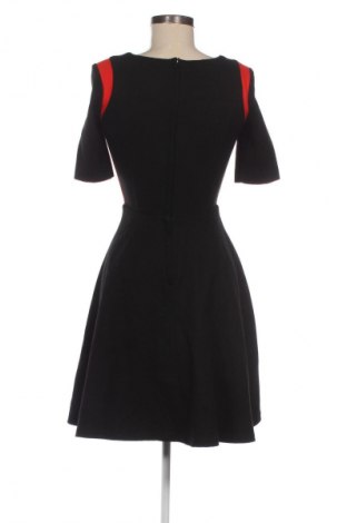 Šaty  Orsay, Velikost XS, Barva Černá, Cena  249,00 Kč