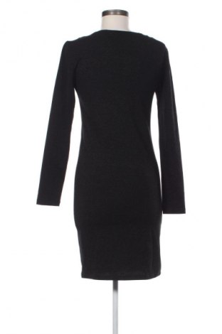 Рокля Pigalle, Размер M, Цвят Черен, Цена 18,99 лв.