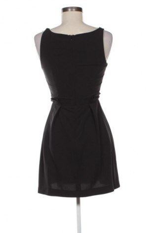 Kleid Poema, Größe M, Farbe Schwarz, Preis 31,68 €