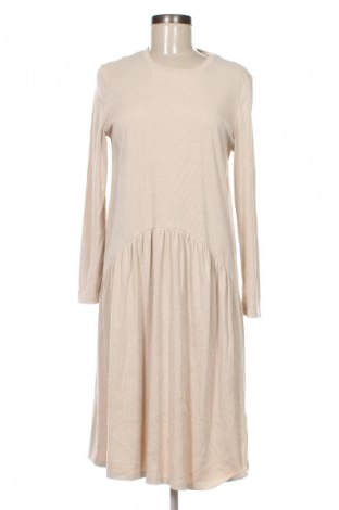 Ruha Primark, Méret M, Szín Ekrü
, Ár 5 539 Ft