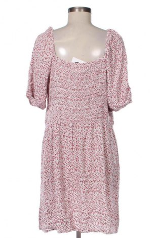 Рокля Primark, Размер XXL, Цвят Многоцветен, Цена 29,00 лв.