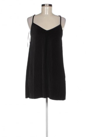 Sukienka Pull&Bear, Rozmiar S, Kolor Czarny, Cena 47,99 zł