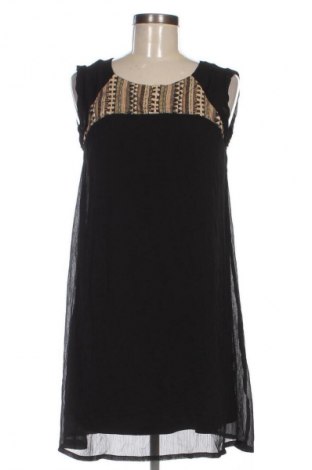 Šaty  Pull&Bear, Veľkosť L, Farba Čierna, Cena  14,83 €