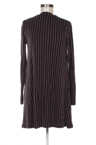 Ruha Pull&Bear, Méret L, Szín Sokszínű, Ár 9 262 Ft