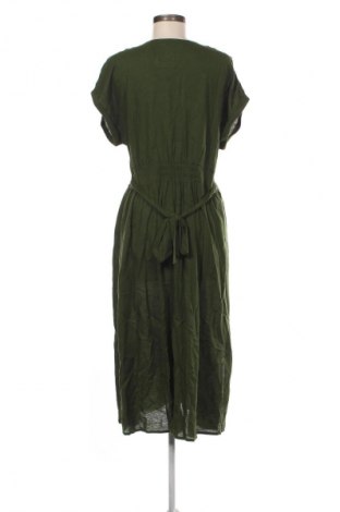 Φόρεμα Reserved, Μέγεθος M, Χρώμα Πράσινο, Τιμή 24,49 €