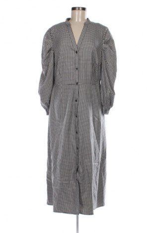 Kleid Reserved, Größe XL, Farbe Mehrfarbig, Preis 27,99 €