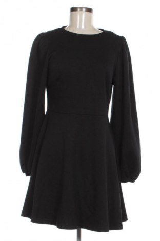 Sukienka Reserved, Rozmiar S, Kolor Czarny, Cena 44,99 zł