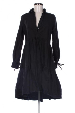 Φόρεμα Reserved, Μέγεθος S, Χρώμα Μαύρο, Τιμή 9,99 €