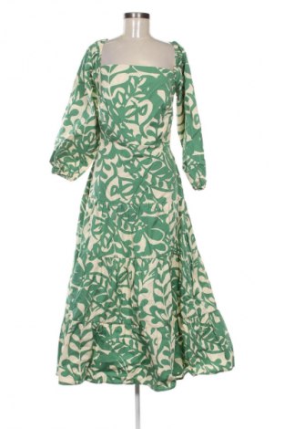 Šaty  Reserved, Velikost L, Barva Vícebarevné, Cena  366,00 Kč