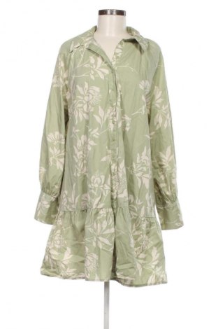 Šaty  Reserved, Velikost L, Barva Vícebarevné, Cena  608,00 Kč