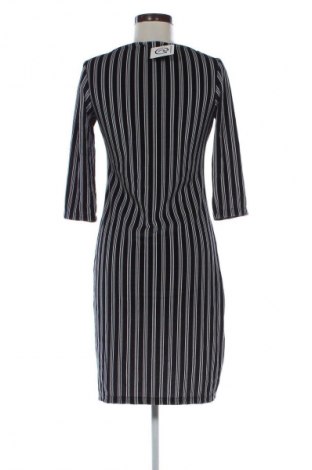 Sukienka Reserved, Rozmiar M, Kolor Kolorowy, Cena 56,99 zł