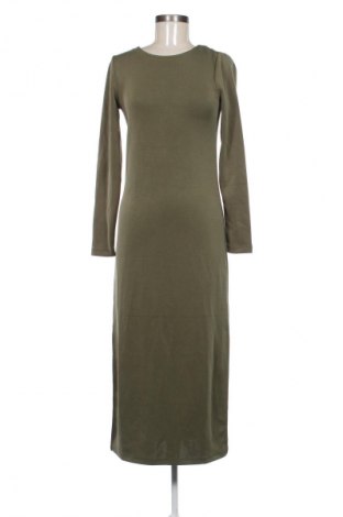 Φόρεμα Reserved, Μέγεθος M, Χρώμα Πράσινο, Τιμή 15,00 €