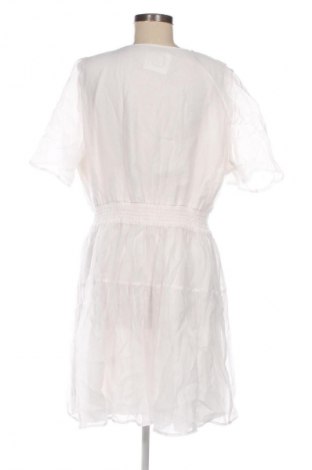 Рокля Reserved, Размер XXL, Цвят Бял, Цена 18,99 лв.